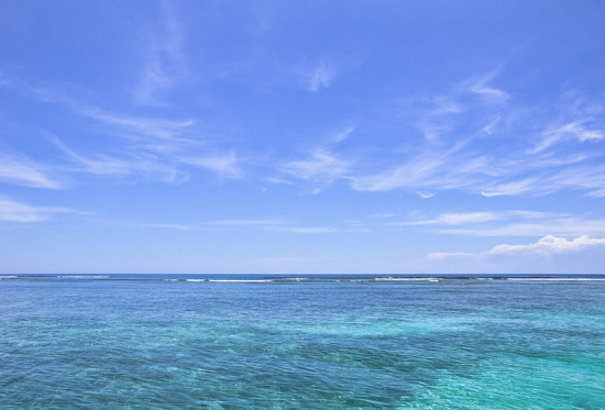 800px-Caribbean_sea_-_Morrocoy_National_Park_-_Playa_escondida