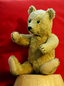 220px-Teddy_bear_27-1