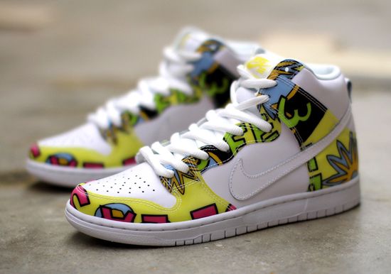 Nike-SB-Dunk-High-De-La-Soul-Arriving-at-Retailers-11