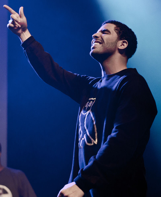 800px-Drake_at_Bun-B_Concert_2011